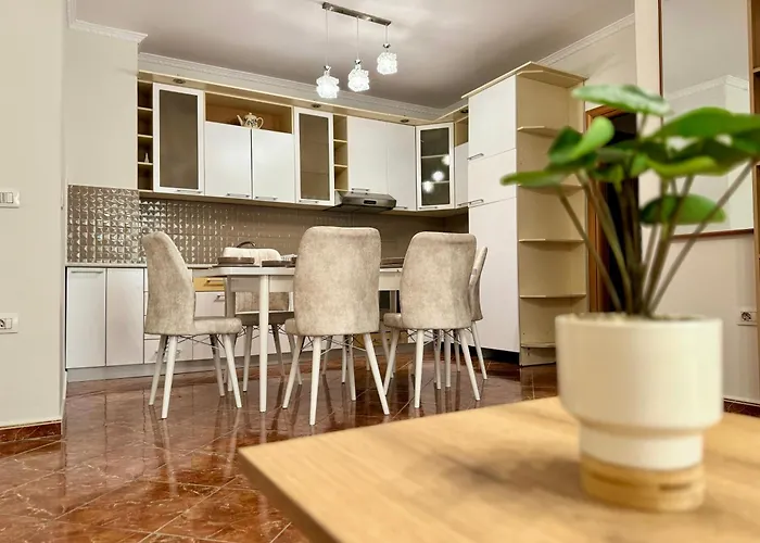 New Skanderbeg Square Appartement *