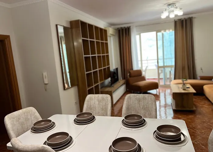 New Skanderbeg Square Apartament